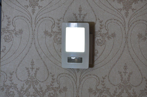 Abs Material Small Flat Panel Night Light Photo Sensor Warm